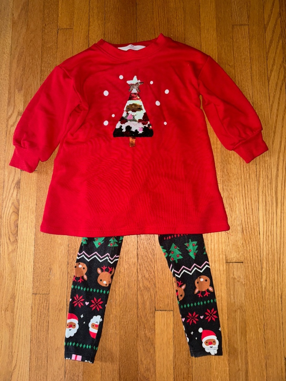 H&M- Christmas sequin sweatshirt dress and leggings- 4T